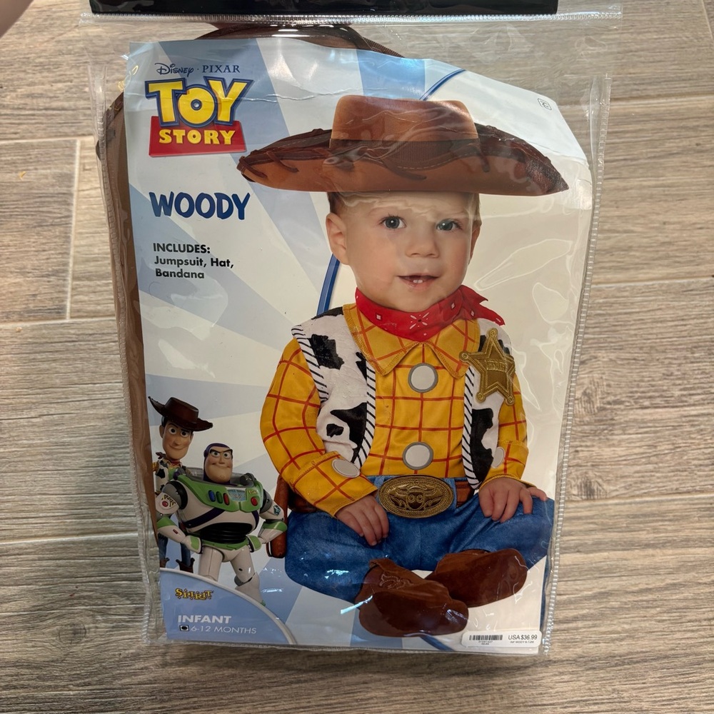 Baby Woody Costume - Toy Story 6-12 months